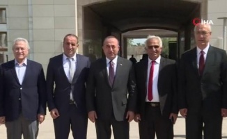 Bakan Çavuşoğlu Bağdat Büyükelçiliğinin yeni binasını inceledi