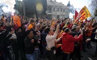 Galatasaray, Kadıköy’e hareket etti