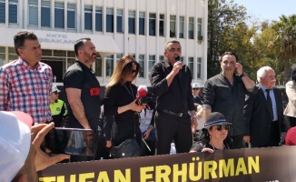 KKTC’de sendikalar hükümetin ekonomi politikasını protesto etti