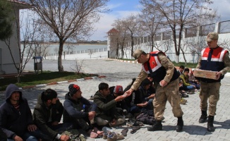 Van’da 69 kaçak göçmen yakalandı