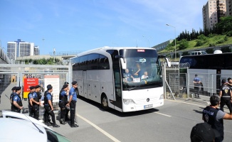 Başakşehir taraftarı stada ulaştı