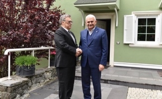 Binali Yıldırım’dan, Mesut Yılmaz’a geçmiş olsun ziyareti