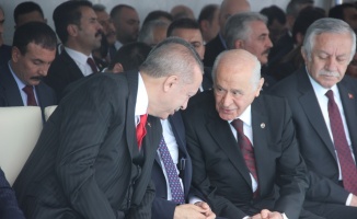 Erdoğan ve Bahçeli arasında sıcak sohbet