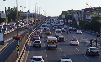 İstanbul’da bayram trafiği yoğunluğu erken başladı