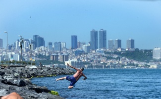 İstanbul’da deniz sezonu açıldı