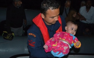 Kuşadası Körfezi’nde 28’i çocuk 58 kaçak göçmen kurtarıldı