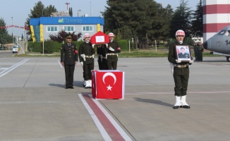 Şehit yüzbaşının naaşı askeri törenle Ankara’ya uğurlandı