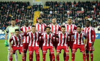 Sivasspor’da 12 futbolcunun sözleşmesi bitiyor