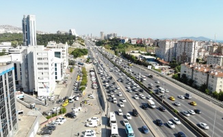 Trafikte bayram yoğunluğu başladı