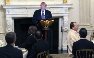 Trump’tan Beyaz Saray’da iftar yemeği