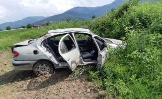 15 yaşındaki sürücü kaza yaptı: 3 yaralı