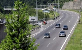 Anadolu Otoyolu'nda trafik yoğunluğu azaldı