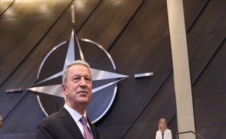Bakan Akar, NATO’nun ikinci gün oturumuna katıldı
