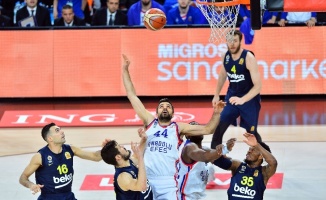 Basketbol federasyonundan Fenerbahçe’ye ağır ceza!