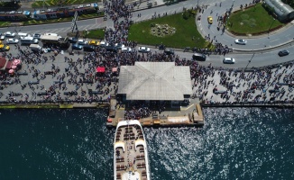 Bayramının ikinci gününde vatandaşlar Boğaz’a akın etti