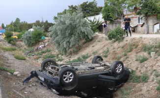 Burdur’da otomobil devrildi: 4 yaralı