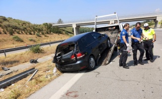 İzinli askerler kaza yaptı: 2 ölü, 1 yaralı