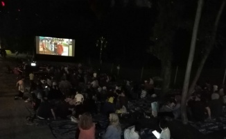 Millet bahçesinde ’açık hava sineması’ dönemi