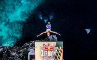 Red Bull Cliff Diving İtalya’ya taşınıyor