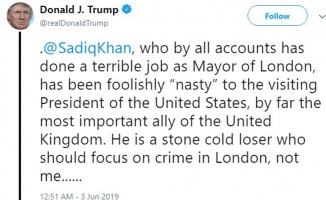 Trump, Sadık Khan’ı uçağı daha yere inmeden eleştirdi