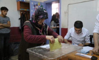 Yusufeli yeniden sandık başında