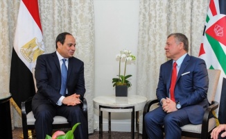 Sisi ve Kral Abdullah ekonomik iş birliğini görüştü