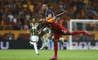 Fenerbahçe yenilmezlik serisini sürdürdü