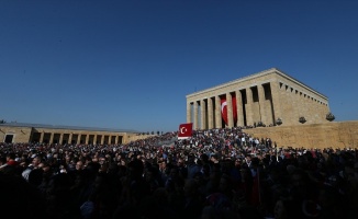 Anıtkabir'de Cumhuriyet coşkusu