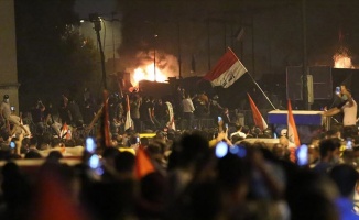 Bağdat&#039;ta Tahrir göstericilerine müdahale sürüyor
