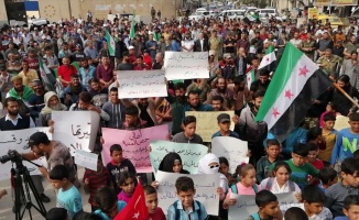 Cerablus&#039;ta yaşayan Münbiçliler Esed rejimini protesto etti