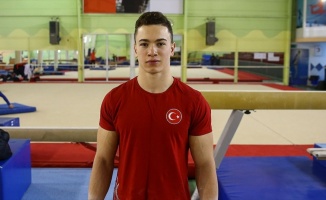 Cimnastikte Ahmet Önder&#039;den gümüş madalya