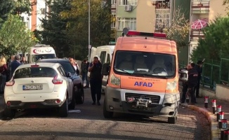 Bakırköy&#039;de 3 kişi evde ölü bulundu