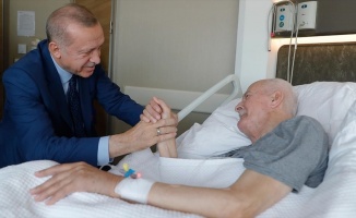 Cumhurbaşkanı Erdoğan'dan Şevket Kazan'a ziyaret