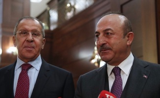 Çavuşoğlu ve Lavrov telefonda görüştü