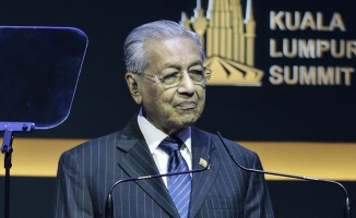 Malezya Başbakanı Mahathir&#039;den Türk savunma sanayisine övgü