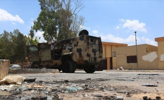 UMH güçleri Trablus&#039;un güneyindeki Hafter mevzilerini hedef aldı