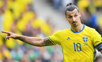 Zlatan Ibrahimovic yeniden Milan&#039;da