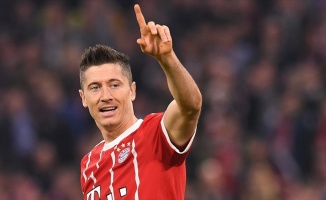 Bundesliga'da 'ilk yarının en iyi futbolcusu' Lewandowski