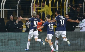 Fenerbahçe seriyi sürdürdü