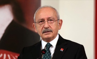 Kılıçdaroğlu'ndan Türk bayrağını yırtan ırkçı Yunan milletvekiline tepki