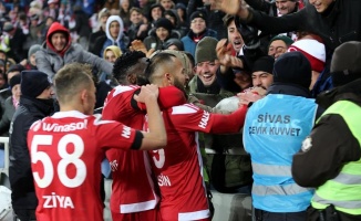 Lider Sivasspor&#039;un evinde bileği bükülmüyor