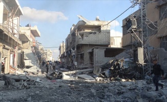 Esed rejimi ve Rusya&#039;dan İdlib&#039;deki sivil yerleşimlere saldırı: 12 ölü