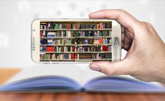Online kütüphane ve arşivler evde kalan okurların beğenisine sunuluyor