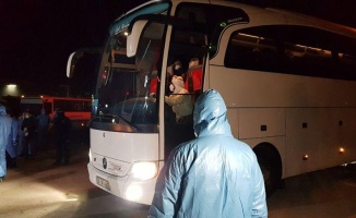 Tunus ve Macaristan&#039;dan gelen yolcular Kocaeli&#039;de öğrenci yurduna yerleştirildi