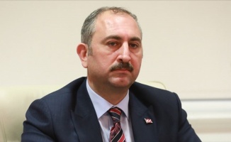 Adalet Bakanı Gül'den '5 Nisan Avukatlar Günü' mesajı