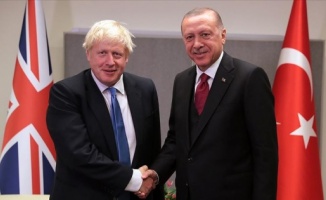 Erdoğan, tıbbi yardım malzemesi ulaştırılan İngiltere Başbakanı Johnson&#039;a mektup gönderdi