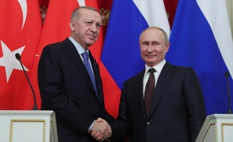 Erdoğan ile Putin telefonda görüştü