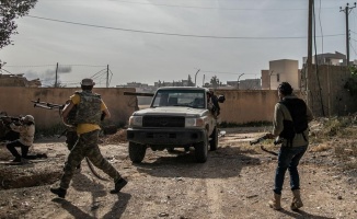 Libya ordusu Trablus'un güneyinde ilerliyor