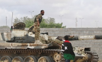 Libya&#039;da Hafter milisleri Trablus&#039;un güneyinden çekilmeden önce evlere mayın yerleştiriyor