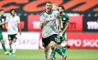 Burak Yılmaz Beşiktaş'taki en golcü dönemini yaşıyor